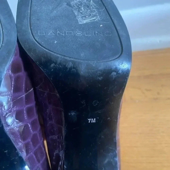 Bandolino Purple Snake Skin Heels - Picture 8 of 13